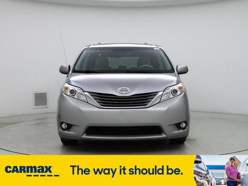 2014 Toyota Sienna XLE