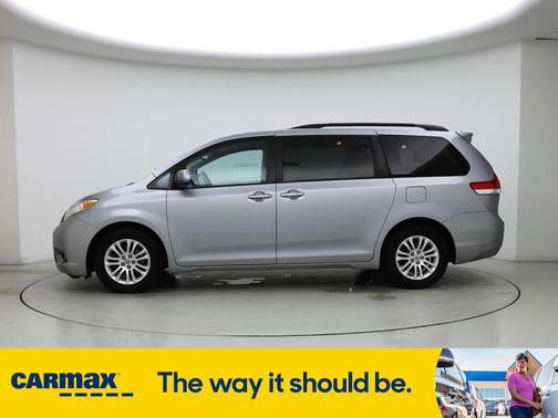 2014 Toyota Sienna XLE