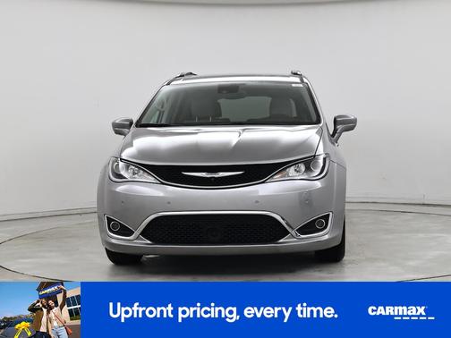 Silver 2018 Chrysler Pacifica Touring L