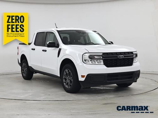 White 2024 Ford Maverick XLT