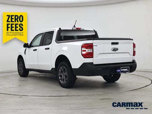 White 2024 Ford Maverick XLT