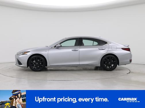 Silver 2023 Lexus ES 300h F-SPORT Handling