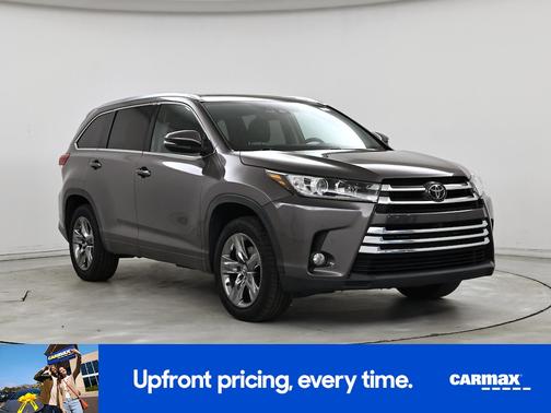 Gray 2017 Toyota Highlander Limited Platinum