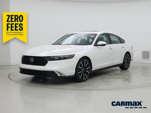 White 2023 Honda Accord Hybrid Touring
