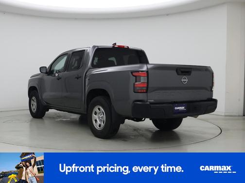 Gray 2022 Nissan Frontier S