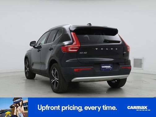 2023 Volvo XC40 B5 Plus Bright Theme