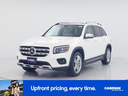 White 2022 Mercedes-Benz GLB 250