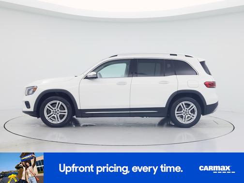 White 2022 Mercedes-Benz GLB 250