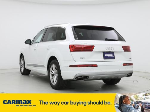2019 Audi Q7 Premium Plus