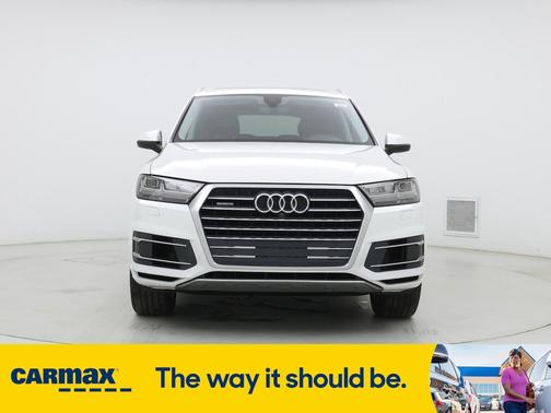 2019 Audi Q7 Premium Plus