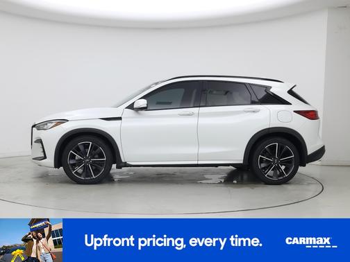 White 2023 INFINITI QX50 Sport