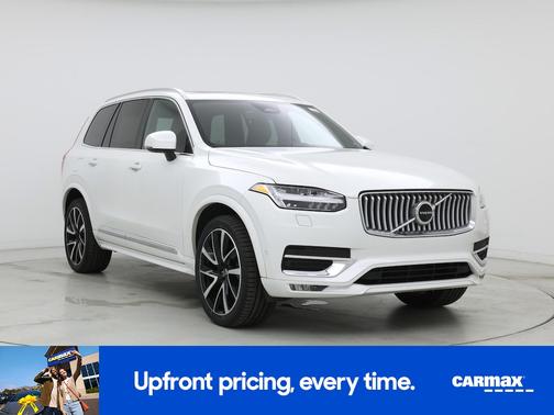 2023 Volvo XC90 B6 Plus