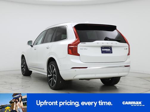 2023 Volvo XC90 B6 Plus