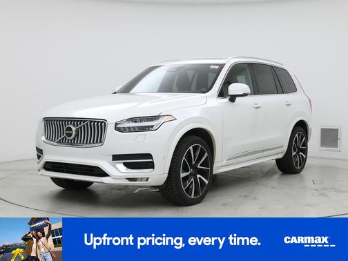 2023 Volvo XC90 B6 Plus