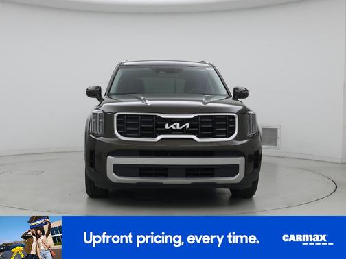 Green 2023 Kia Telluride S