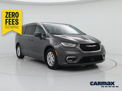 Gray 2023 Chrysler Pacifica Touring L