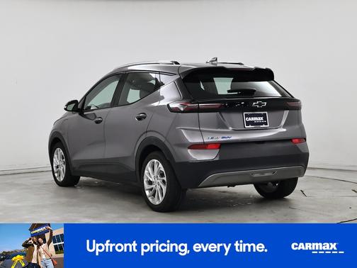 Silver 2022 Chevrolet Bolt EUV LT