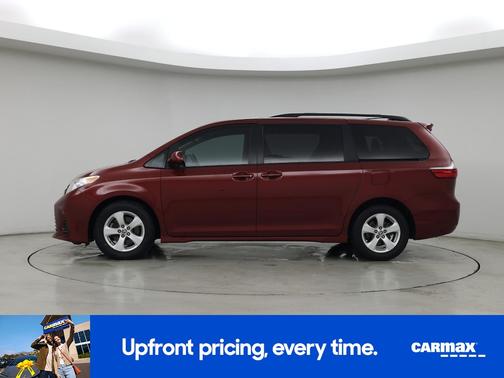 2020 Toyota Sienna LE