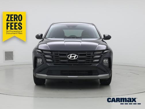 Gray 2025 Hyundai TUCSON SE