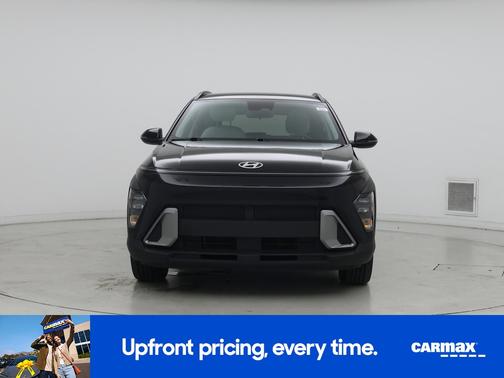 Black 2024 Hyundai KONA SE