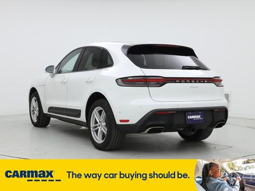 2022 Porsche Macan
