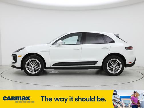 2022 Porsche Macan