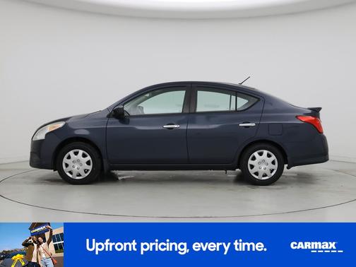 2015 Nissan Versa SV
