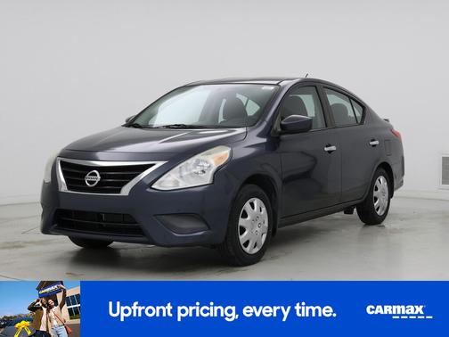 2015 Nissan Versa SV