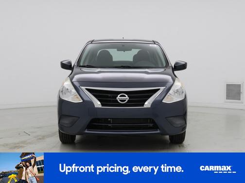 2015 Nissan Versa SV