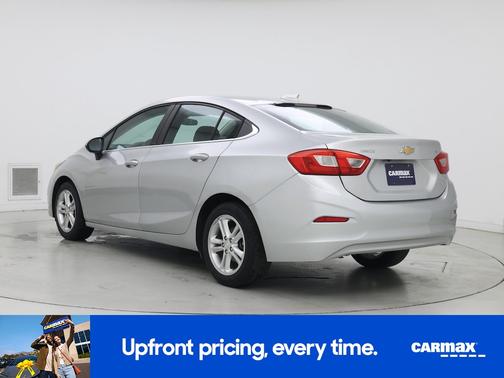 Silver 2017 Chevrolet Cruze LT