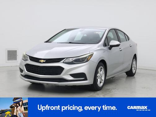 Silver 2017 Chevrolet Cruze LT
