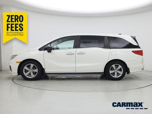 White 2018 Honda Odyssey EX