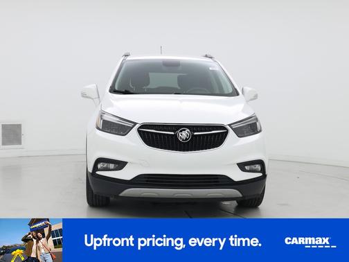 White 2020 Buick Encore Essence