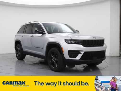 2023 Jeep Grand Cherokee Altitude