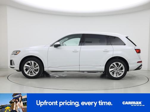 2023 Audi Q7 Premium Plus