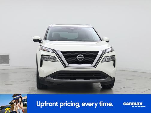 White 2023 Nissan Rogue SL