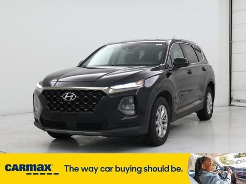 2019 Hyundai SANTA FE SE