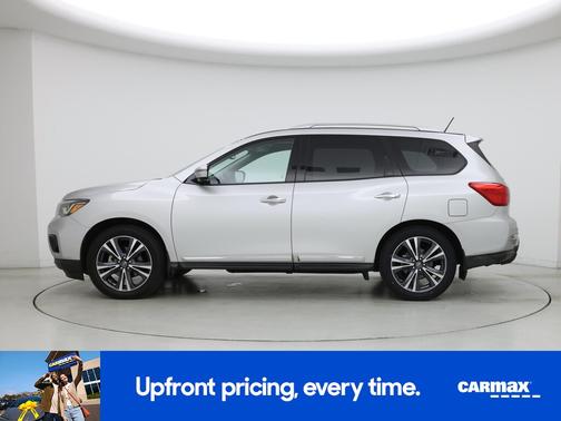 2017 Nissan Pathfinder Platinum