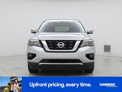2017 Nissan Pathfinder Platinum