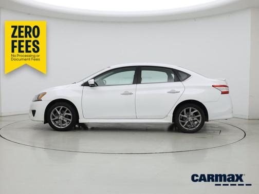 White 2014 Nissan Sentra SR