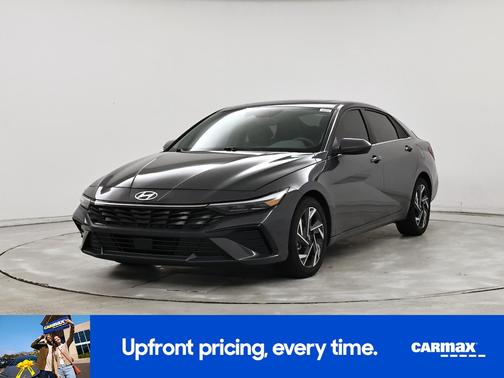 Gray 2024 Hyundai ELANTRA SEL