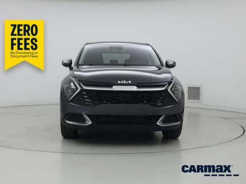 Gray 2024 Kia Sportage EX