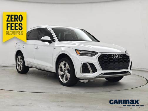 White 2023 Audi Q5 S-Line Premium Plus