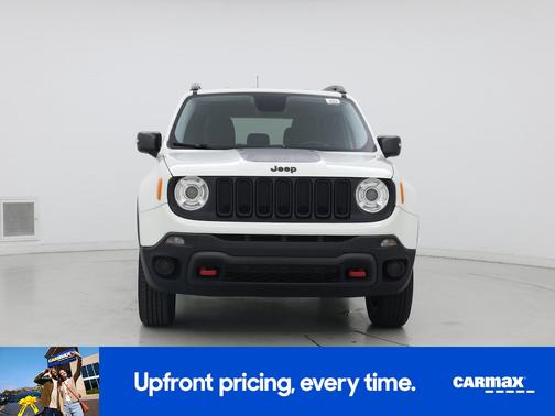 White 2017 Jeep Renegade Trailhawk