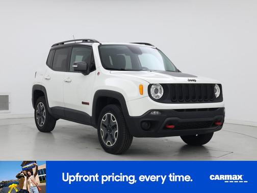 White 2017 Jeep Renegade Trailhawk