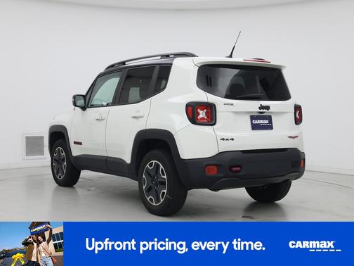 White 2017 Jeep Renegade Trailhawk