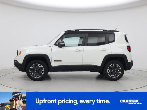White 2017 Jeep Renegade Trailhawk