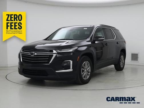 Black 2023 Chevrolet Traverse LT Cloth