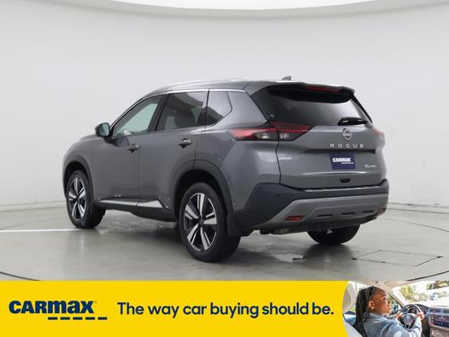2022 Nissan Rogue SL
