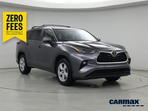 Gray 2023 Toyota Highlander XLE